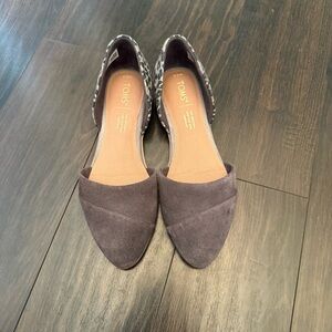 Toms Jutti D’Orsay Grey Leopard Animal Print‎ Suede Flats